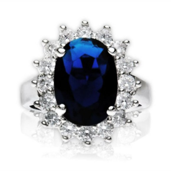 "The Princess" Blue Sapphire Inspired Ring - Picture 3 of 8